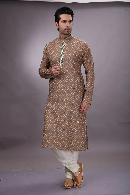 Bandhej Printed Cotton Kurta Set in Beige - Image 4