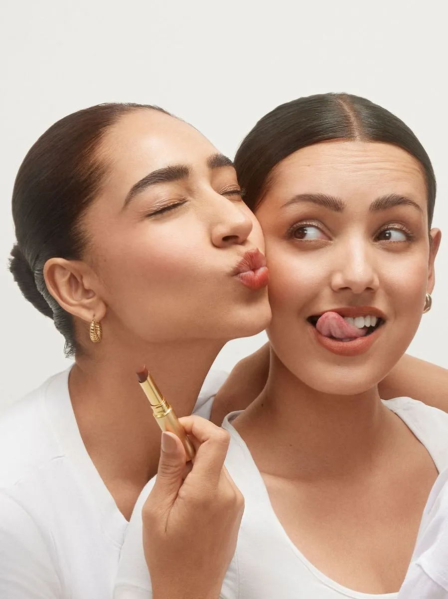 Forest Essentials Madhu Rasa Tinted Lip Serum Angoori - Image 2