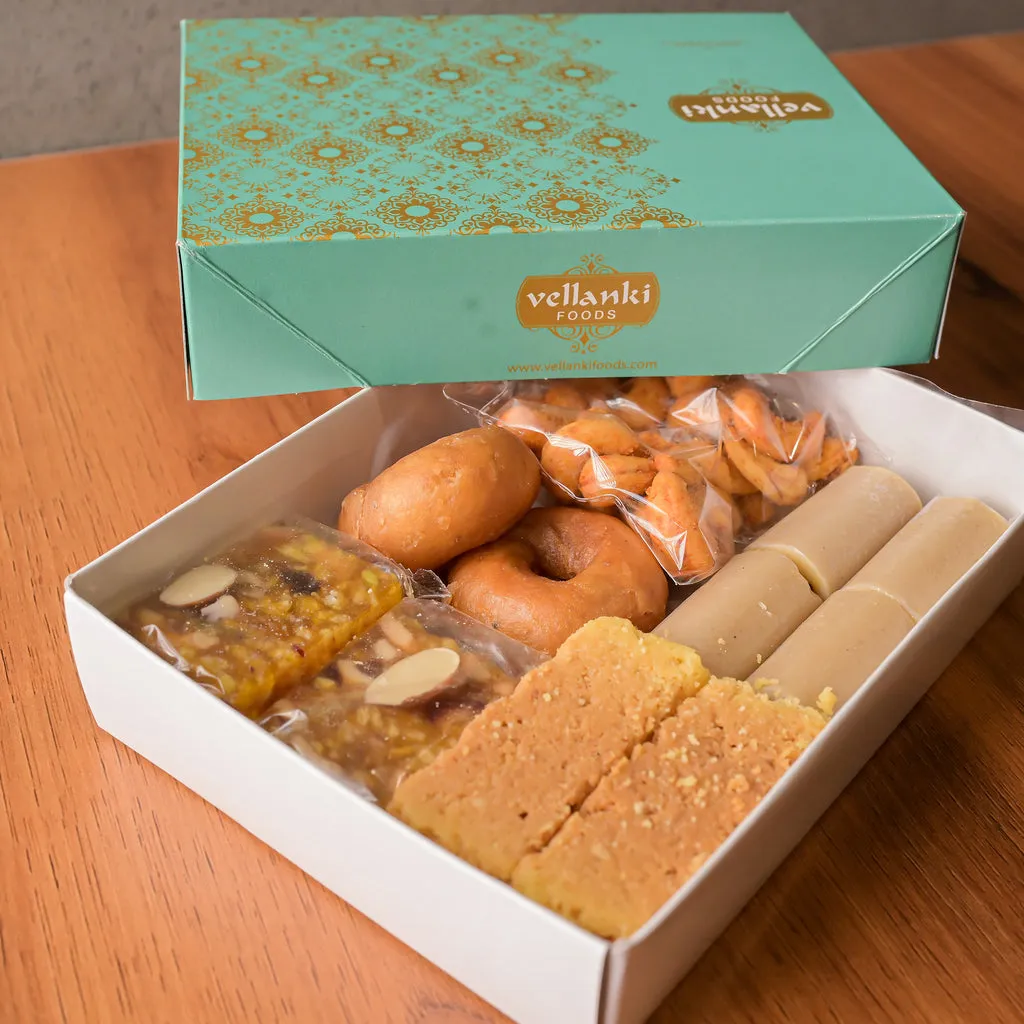 Vellanki Foods Half Kg Gift Box Vellanki Foods Half Kg Gift Box-Pack Size-445 g
